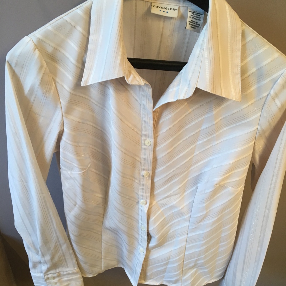 Business Casual Top white with gold streaks
